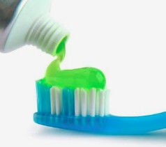 Ανιόνικα επιφανειακά δραστικά Cocoyl Shampoo Glutamic Acid Για κατεστραμμένα μαλλιά Πλύσιμο σώματος Για ευαίσθητο δέρμα CAS 210357-12-3