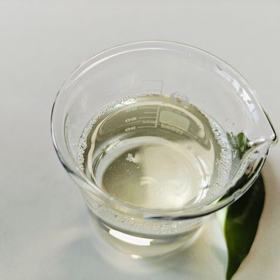 Μελαχρινό αίσθημα δέρματος Cetyl PEG/PPG-10/1 Dimethicone Κίτρινο υγρό γαλακτωματοποιητικό Organosilicon έχει καλή συμβατότητα